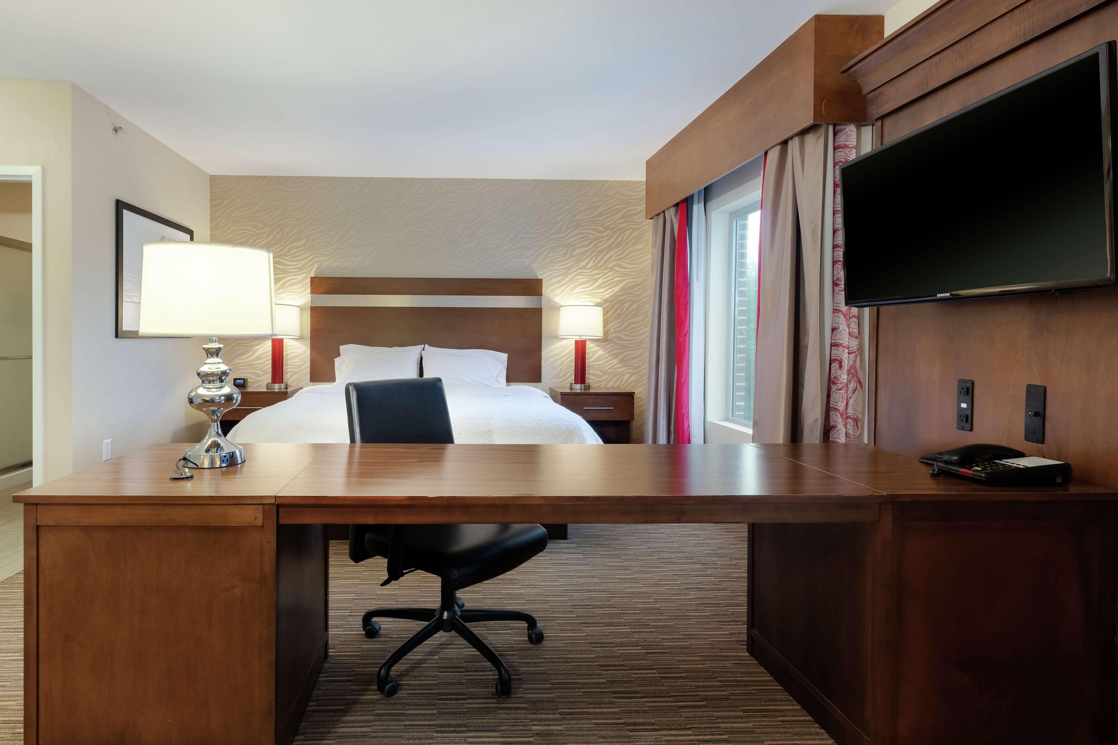 Hampton Atlanta Hotel 3*